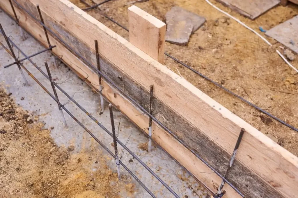 Timber boards as formwork